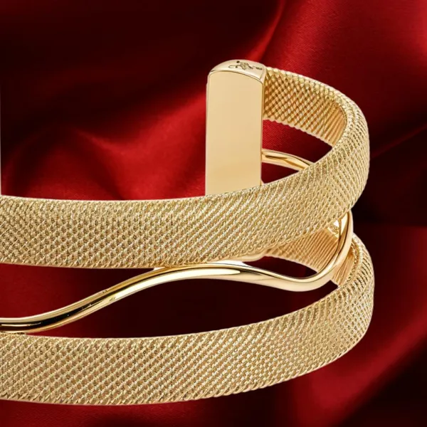 Gold_Plated_Bangle_Bracelet
