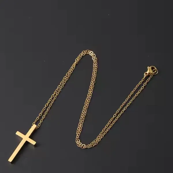 Gold_Plated_Pendant_Necklace