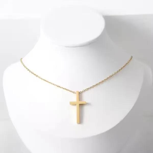 Gold_Plated_Pendant_Necklace