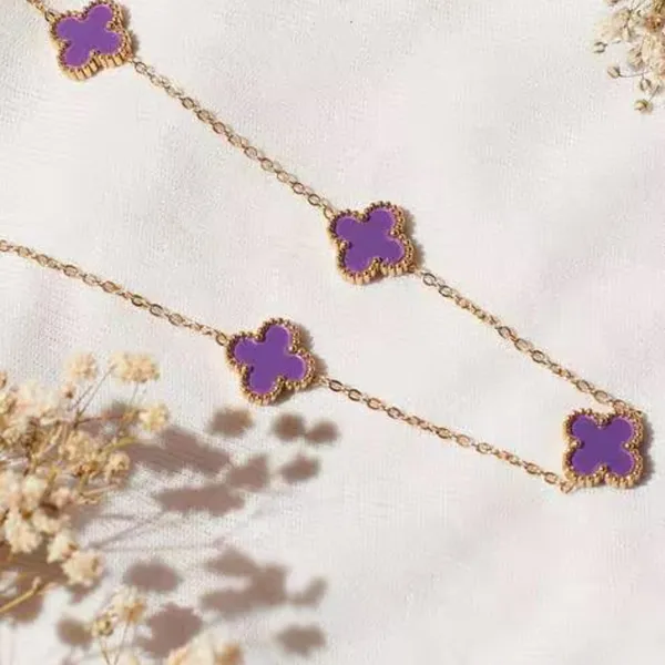 Gold_Plated_Pendant_Necklace