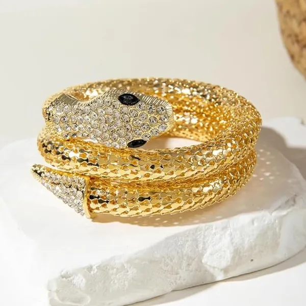 Gold_Plated_Pendant_Necklace