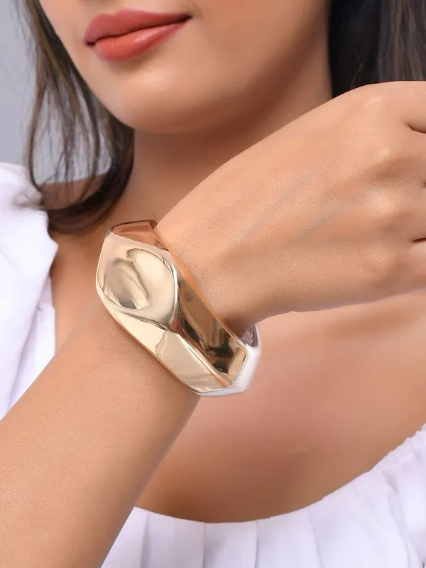Gold_Plated_Bangle_Bracelet