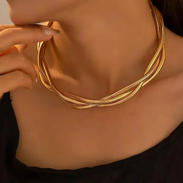 Gold_Plated_Pendant_Necklace_For_Women