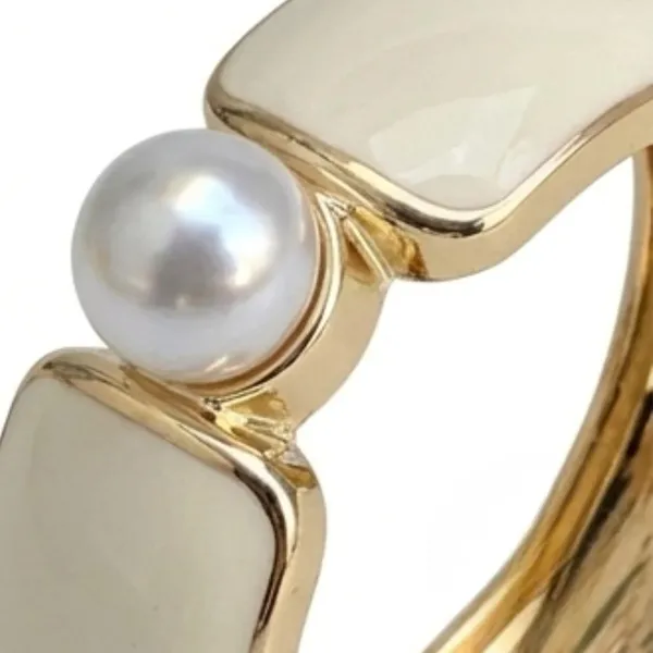 Gold_Plated_Bangle_Bracelet_For_Women