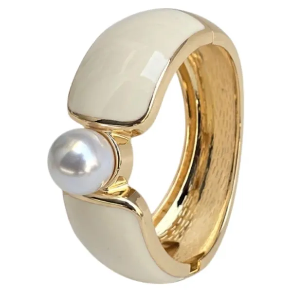 Gold_Plated_Bangle_Bracelet_For_Women
