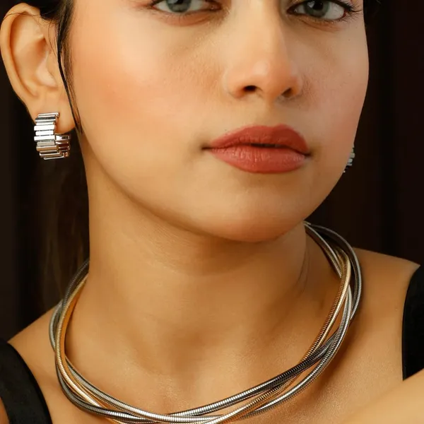 Gold_Plated_Pendant_Necklace_For_Women