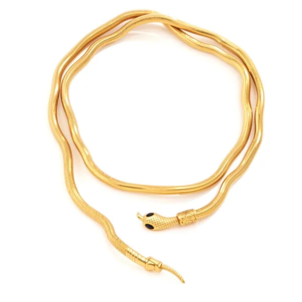 Gold_Plated_Pendant_Necklace_For_Women