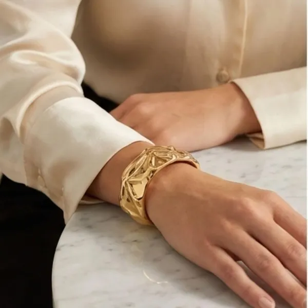 Gold_Plated_Bangle_Bracelet