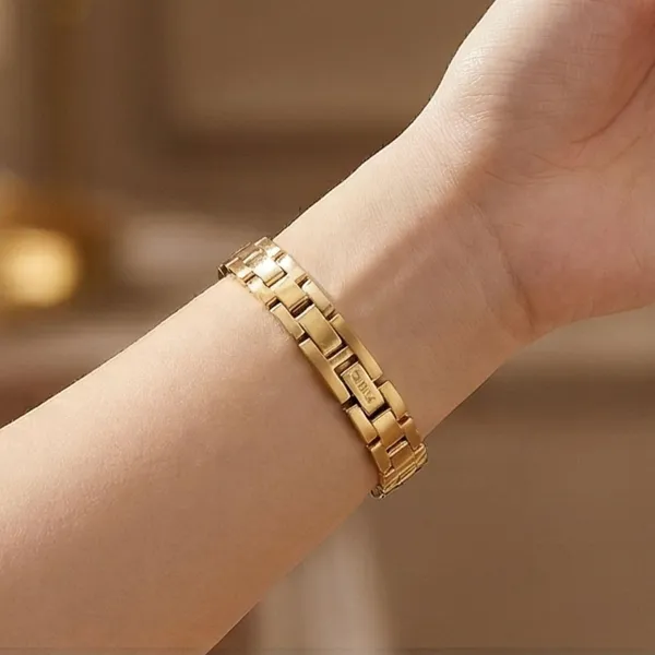 Women_S_Gold_Watch