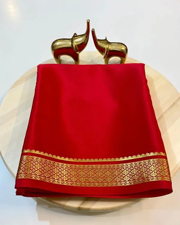 Multicolor_Pure_Viscose_Silk_Soft_And_Comfortable_Saree_To_Wear_Any_Weather