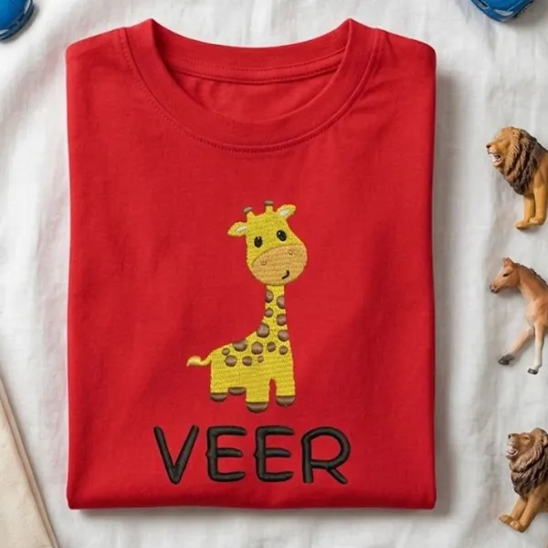Giraffe_Embroidery_with_custom_Name_Tshirt_for_kids
