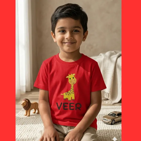 Giraffe_Embroidery_with_custom_Name_Tshirt_for_kids