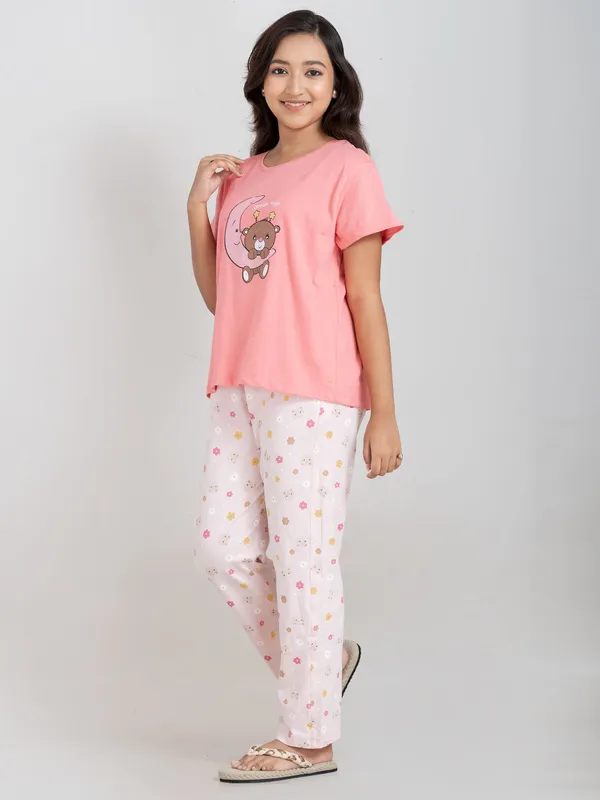 Peach_Cotton_Premium_&_Elegant_Regular_Fit_Night_Suits_For_Girls