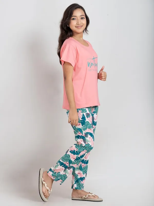 Peach_Cotton_&_Spandex_Premium_&_Elegant_Regular_Fit_Night_Suit_For_Girls