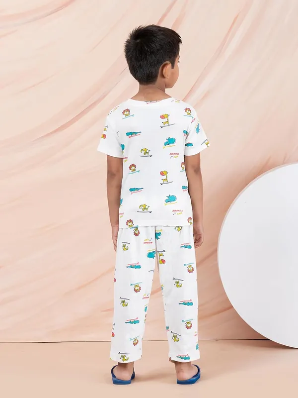 White_Cotton_Premium_&_Elegant_Regular_Fit_Night_Suit_For_Boys
