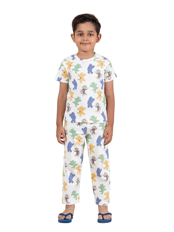 White_Cotton_Premium_&_Elegant_Regular_Fit_Night_Suit_For_Boys