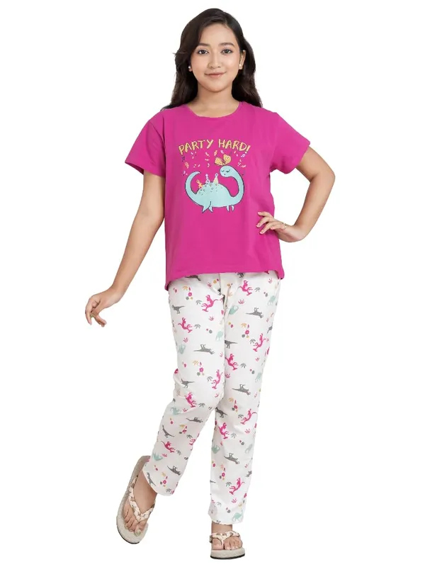 Multicolor_Cotton_&_Spandex_Premium_&_Elegant_Regular_Fit_Night_Suit_For_Girls