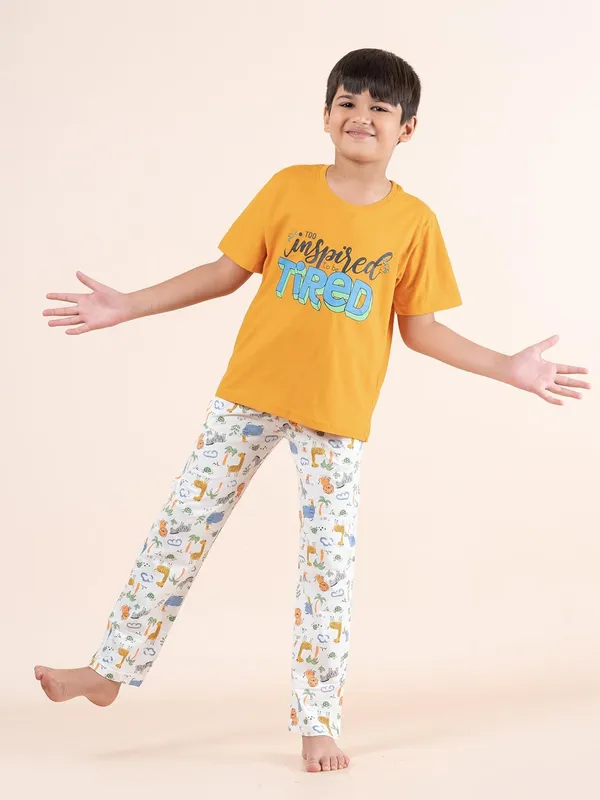 Multicolor_Cotton_Premium_&_Elegant_Regular_Fit_Night_Suit_For_Boys