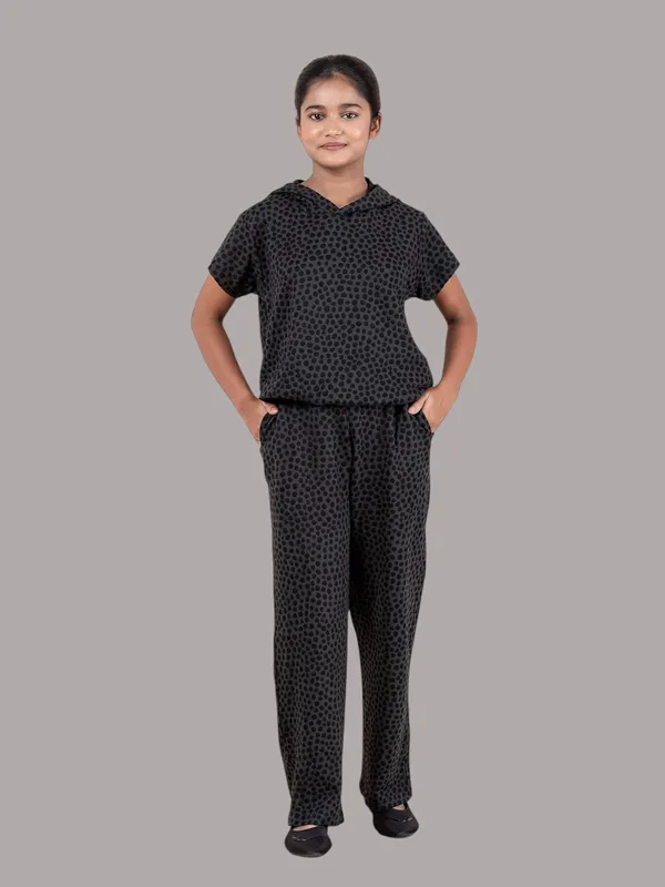 Black_Cotton_Premium_&_Elegant_Regular_Fit_Co-Ord_Set_For_Girls