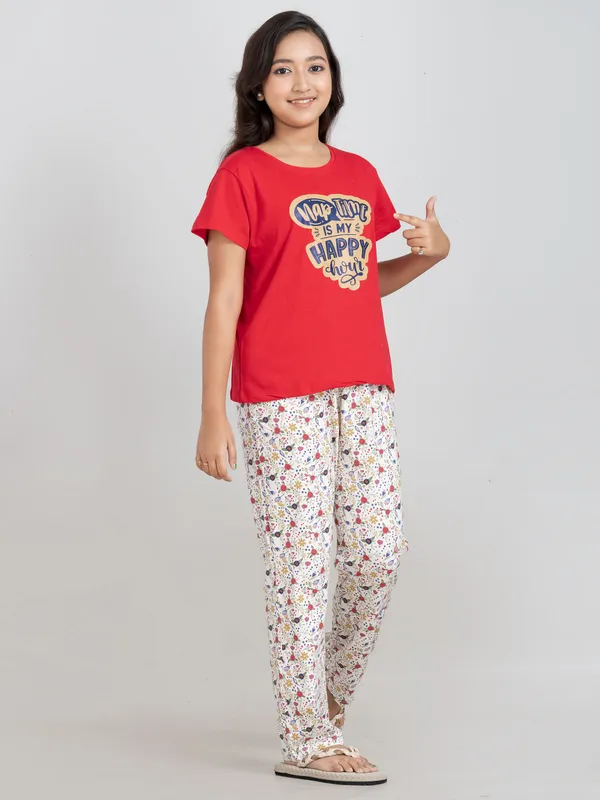 Red_Cotton_Premium_&_Elegant_Regular_Fit_Night_Suits_For_Girls