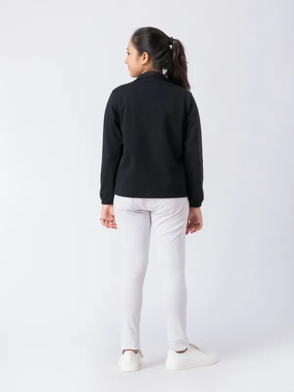 Black_Cotton_,_Polyester_&_Spandex_Premium_&_Elegant_Regular_Fit_Jacket_For_Girls