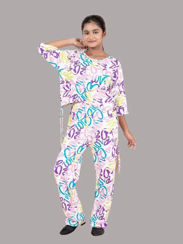 Multicolor_Cotton_Premium_&_Elegant_Regular_Fit_Co-Ord_Set_For_Girls