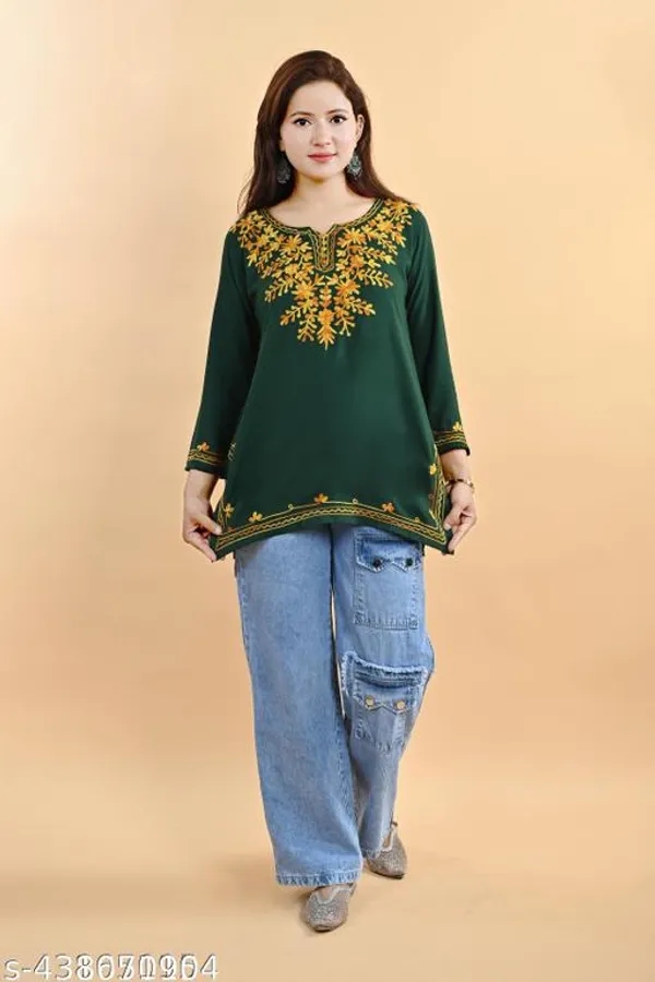 Green_&_Pink_Floral_Embroidered_Regular_Straight_Rayon_Three_Quarter_Sleeves_Short_Kurti_For_Women_(Pack_Of_2)
