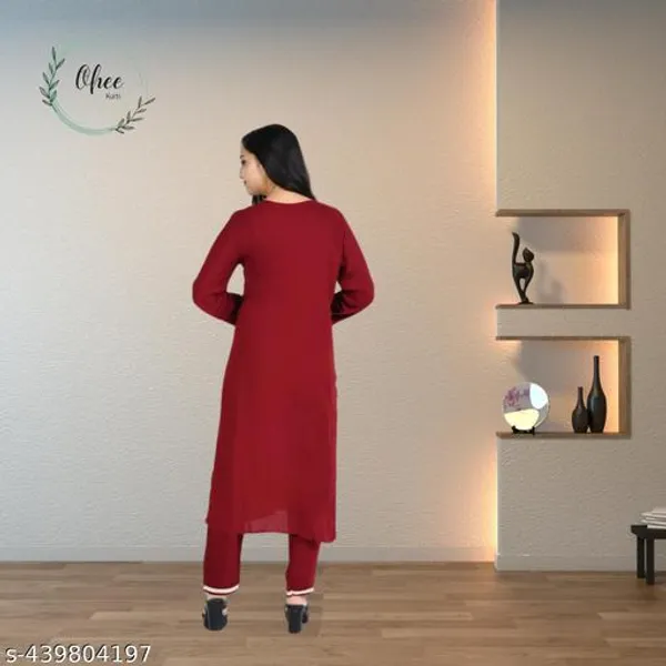 Maroon_Stylish_Embroidered_Straight_Rayon_Three_Quarter_Sleeves_Short_Kurti_For_Women