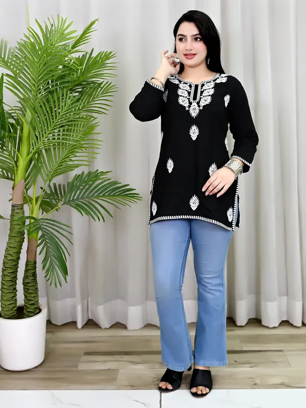 Black_Viscose_Rayon_Embroidered_3/4_Sleeve_Kurti_For_Women