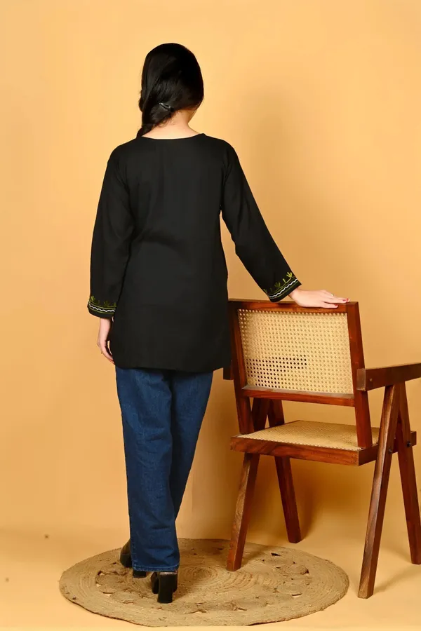 Black_Viscose_Rayon_Embroidered_Full_Sleeve_Kurti_For_Women