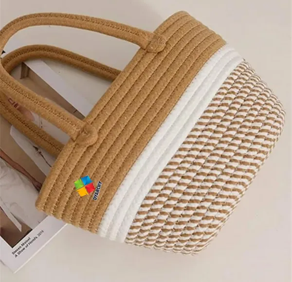 Beige_Elegance_Woven_Duo_Tone_Handheld_Bag_With_Zip_(Small)
