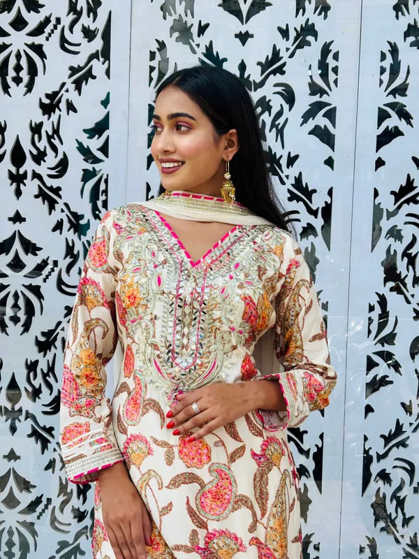 Cream__Pastel_Base_With_Warm_Floral_Tones_Soft_Crepe_Kurti_Set_For_Women