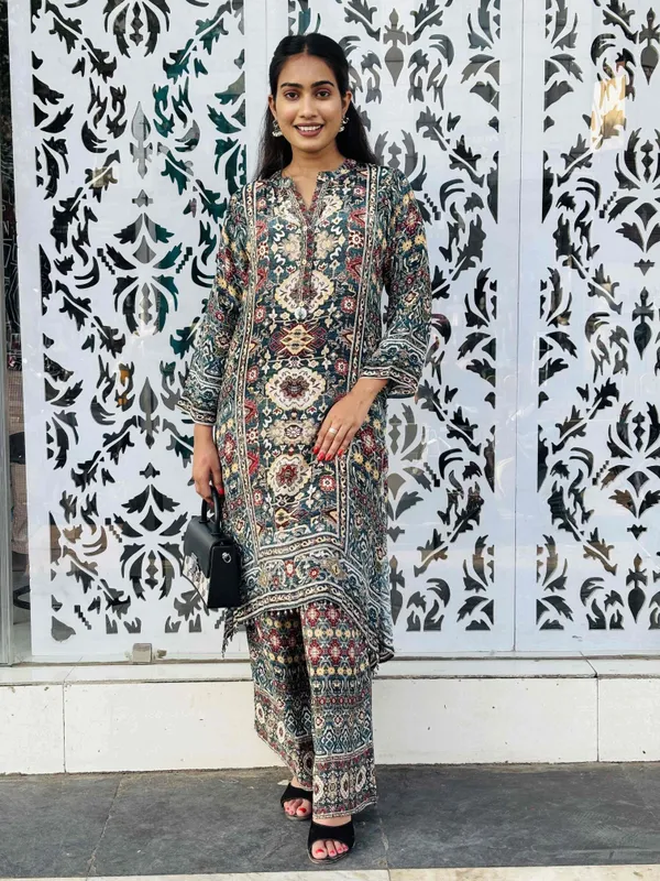 Multicolor_Premium_Crepe_Co-Ord_Crape_For_Women