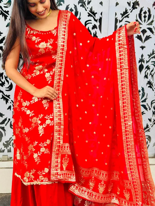 Red_&_Golden_Weaved_Silk_Kurti_Set_For_Women