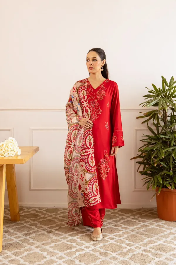 Red_Cotton_Kurti_For_Women