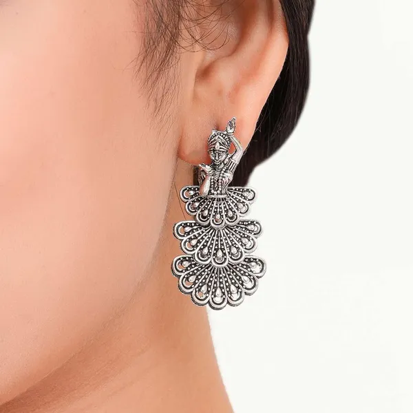 Jewellery_Earrings_for_Women_Oxidised_Silver_Jhumka_earrings_for_Girls_and_Women_E-5