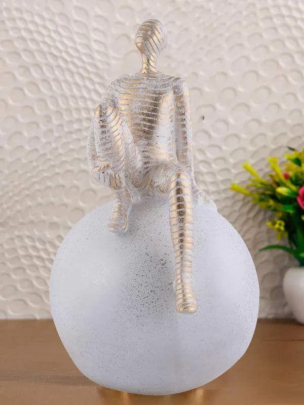 Multicolour_Men_Sitting_On_Ball_Showpiece_For_Home_Decor_Showpiece,_Atlas_Sculpture_For_Office_Table_Decor