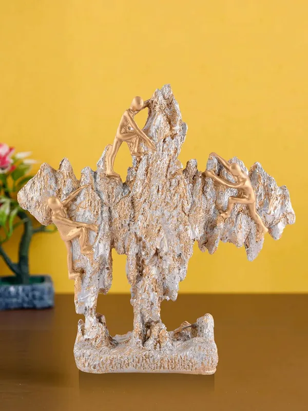 Multicolour_Men_Climb_On_Wall_Showpiece_For_Home_Decor_Showpiece,_Atlas_Sculpture_For_Office_Table_Decor