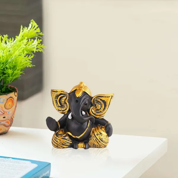 Multicolour_Ganesha_Statue_Idol_Shriganesh_Bhagwan_Murti/Home,_Office_Decor/Car_Dashboard_Ganpati/Lord_Vinayaka_Statue_God_Of_Luck_&_Success_Sculpture/Gift_Items