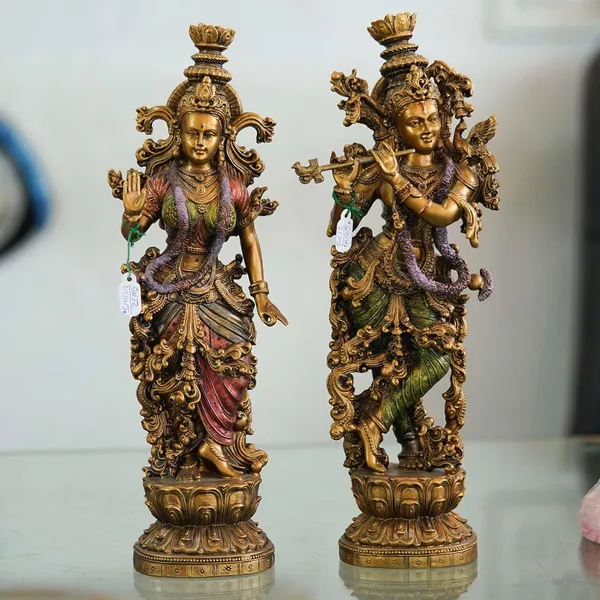 Radha_Krishna_Statue_Couple_Statue_God_of_Lovers,_Temple_Gifts_for_Mother_Handmade_Radha_Krishna_Copper_Finish_Divine_Love