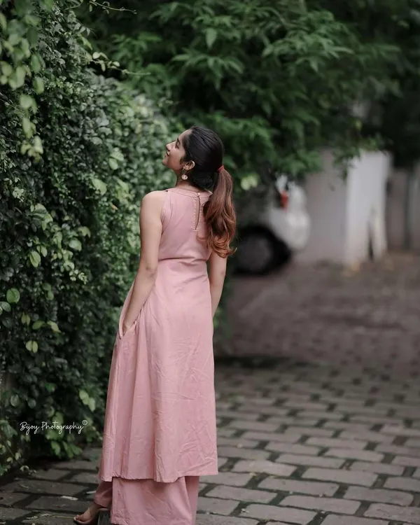 Pink_Cotton_Plain_Flared_Sleeveless_Kurta_With_Palazzo_For_Women
