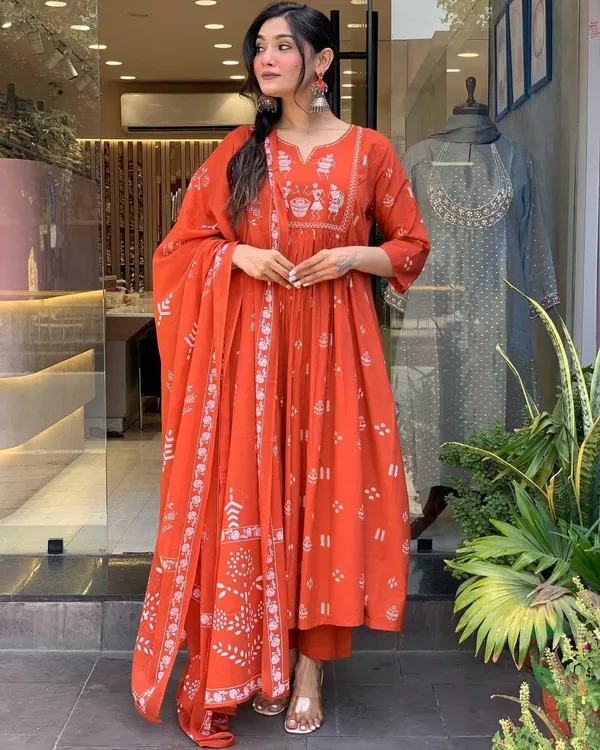 Orange_Contton_Floral_Embroidered_Round_Neck_Regular_Kurti_Pant_Dupatta_Set_For_Women