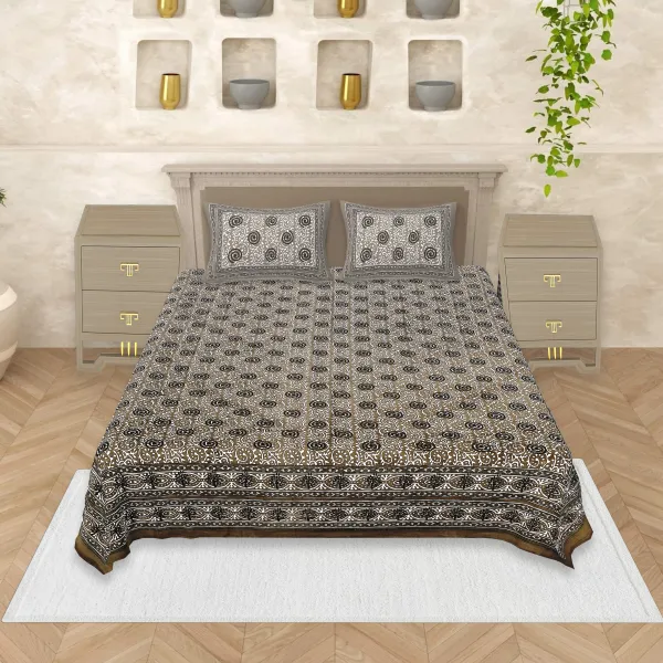 Dabu_Brown_Cotton_Premium_&_Elegant_Jaipuri_Prints_Bedsheet_(_90"_X_108"_)_With_2_Pillow_Covers_(_17"X_27"_)_By_Sabhinjo