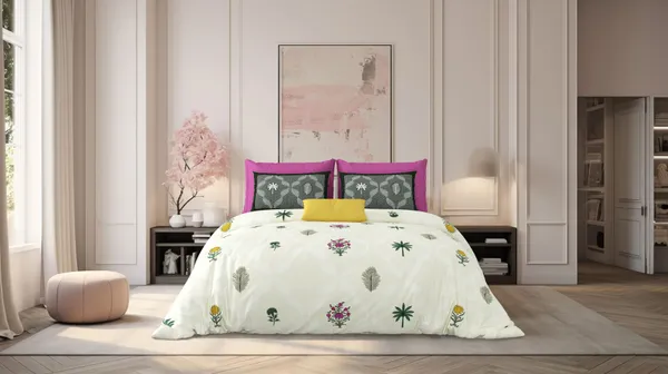 Milky_White_Beige_&_Black_Cotton_Premium_&_Elegant_Printed_King_Size_Bedsheet_(90"X108")_With_2_Pillow_Covers_(17"X27")_By_Sabhinjo
