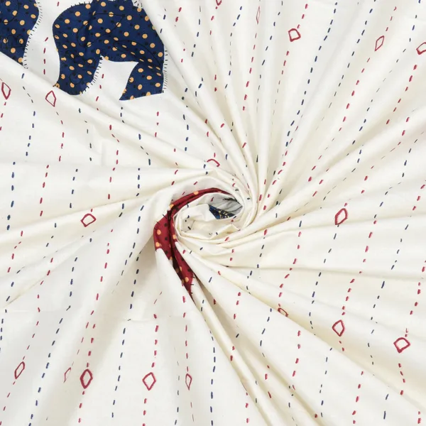 Gujri_Patch_Maroon_Cotton_Premium_&_Elegant_Animal_King_Size_Bedsheet_(90"X108")__With_2_Pillow_Covers_(_17"_X_27"_)_By_Sabhinjo