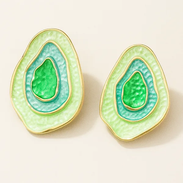 Green_Party_Pebble_Pendant_With_Earring_set__For_Women