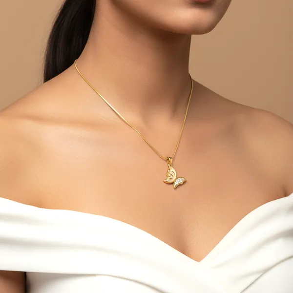 Wings_of_Light_Pendant_With_Chain_For_Women