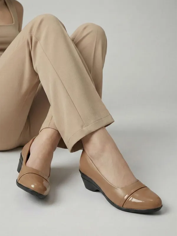 Beige_Synthetic_Leather_Wedges_For_Women