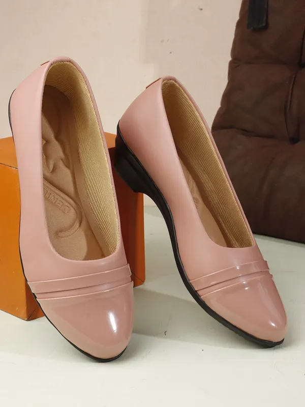 Peach_Patent_Leather_Casual_Wedges_Bellies_For_Women