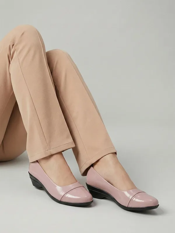 Pink_Synthetic_Leather_Wedges_For_Women